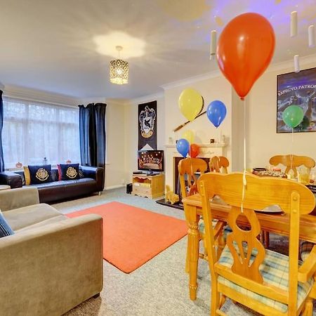 왓퍼드 Harry'S House 아파트 외부 사진