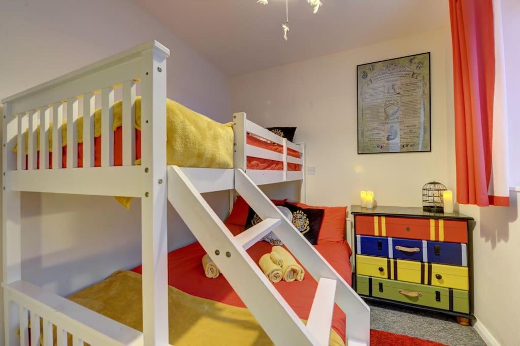 왓퍼드 Harry'S House 아파트 외부 사진